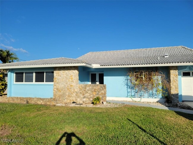 5345 Delano Ct in Cape Coral, FL - Building Photo - Building Photo