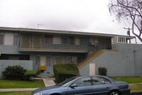 2901 W Rosecrans Ave in Gardena, CA - Building Photo - Building Photo