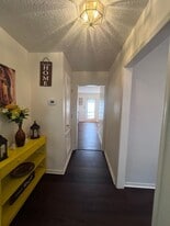 1003 Old Charleston Cir in Laurinburg, NC - Building Photo