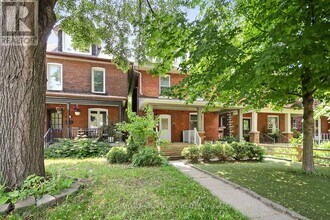 35 Humberside Ave in Toronto, ON - Building Photo - Building Photo