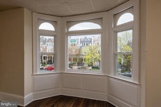 344 College Ave-Unit -2 in Lancaster, PA - Foto de edificio - Building Photo