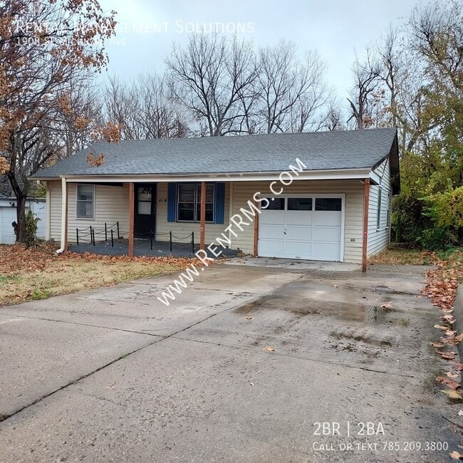 property at 1908 SE Michigan Ave