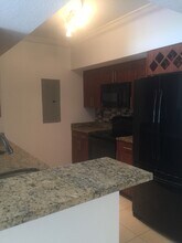 201 SW 116th Ave, Unit 105 in Pembroke Pines, FL - Building Photo - Building Photo