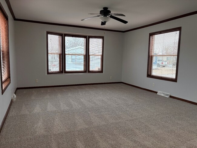 2200 Winter Park Dr in Ankeny, IA - Foto de edificio - Building Photo