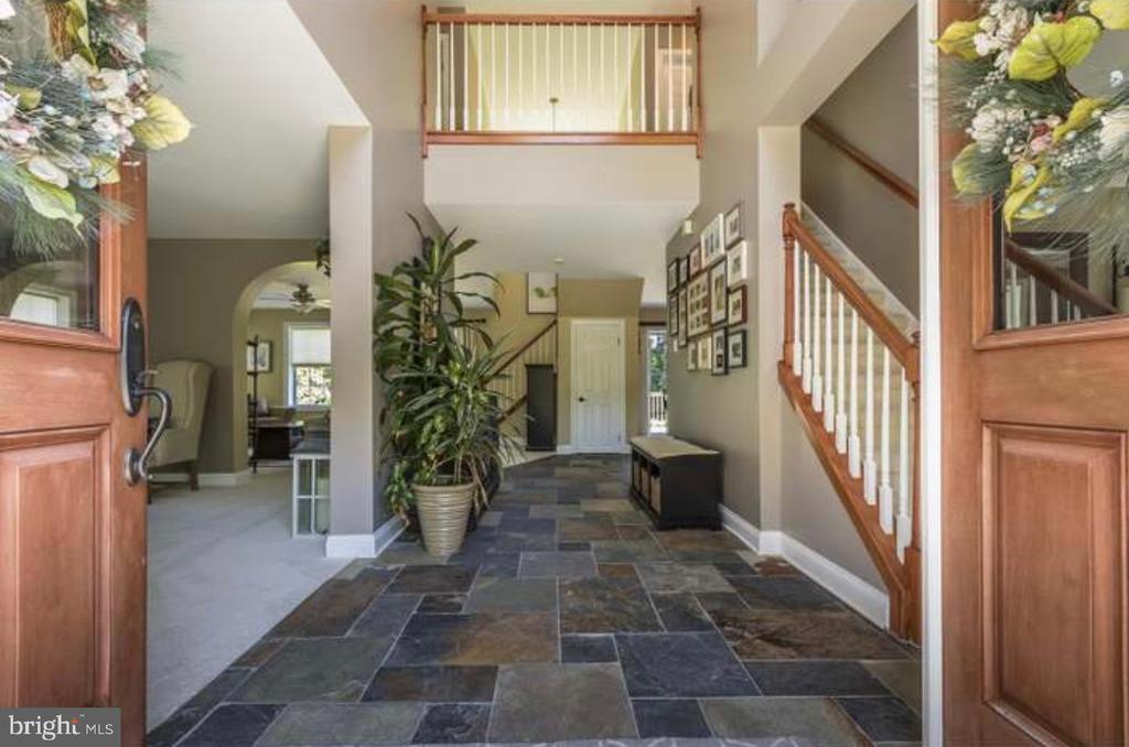 29 S Elmwood Rd in Evesham, NJ - Building Photo