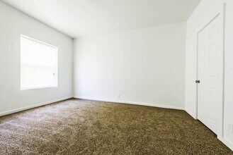 7135 S Blackstone Ave in Chicago, IL - Building Photo - Building Photo