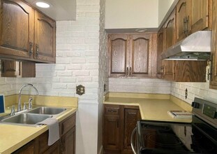 1520 21st St in Rock Island, IL - Building Photo - Building Photo