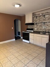 713 S Market Ave in Springfield, MO - Building Photo - Building Photo