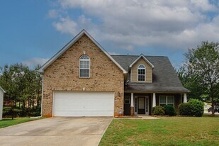 7000 Lunar Blue Way in Mcdonough, GA - Building Photo