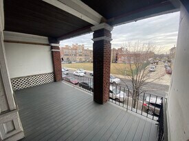 4823 Walnut St, Unit 02 in Philadelphia, PA - Building Photo