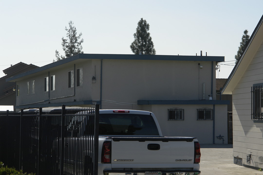 550 Shepherd in Hayward, CA - Foto de edificio