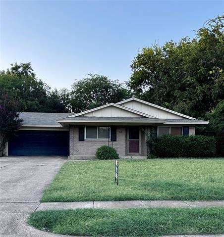 512 Lexington Ln in Richardson, TX - Building Photo