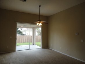 24418 Summer Nights Ct in Lutz, FL - Building Photo - Building Photo