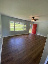 502 Greenbriar Dr in West Jefferson, NC - Building Photo - Building Photo