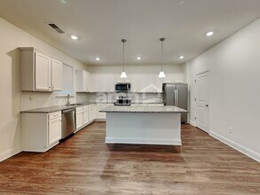 1190 Ashlyn Ct in Lawrenceville, GA - Building Photo - Building Photo