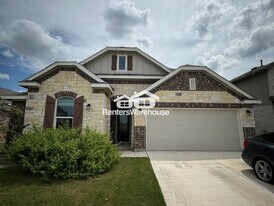 15126 Nettleton Ml in San Antonio, TX - Building Photo