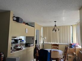 4222 Inverrary Blvd in Lauderhill, FL - Building Photo