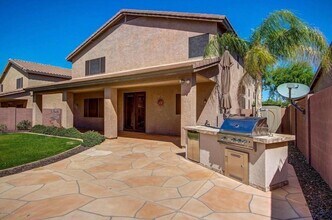 2205 W Gambit Trail in Phoenix, AZ - Foto de edificio - Building Photo