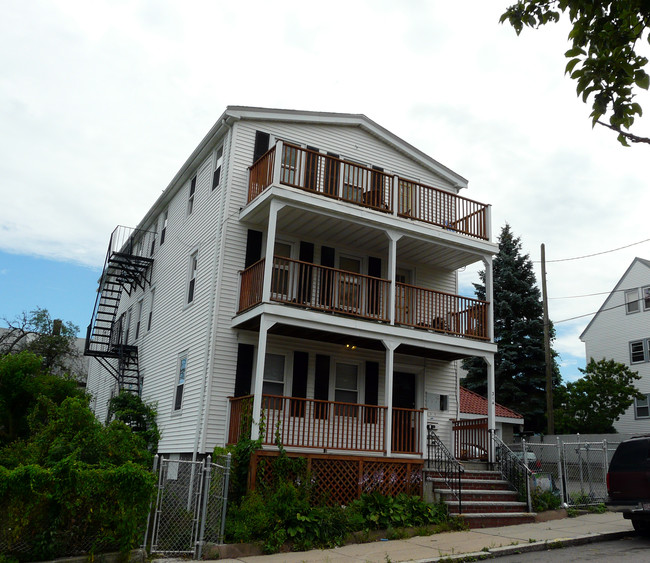 314 Kittredge St in Roslindale, MA - Building Photo - Building Photo