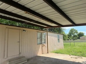 3277 Hidalgo Rd in Waxahachie, TX - Building Photo - Building Photo