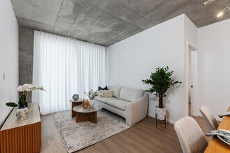 WestWalk Dollard-des-Ormeaux in Dollard-des-Ormeaux, QC - Building Photo - Building Photo