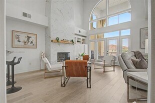 2005 Portofino Dr in Rockwall, TX - Building Photo