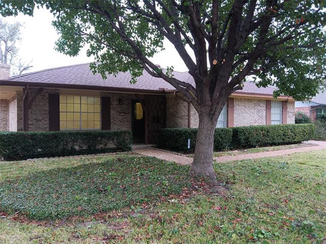 1113 Janell Dr in Irving, TX - Building Photo - Building Photo