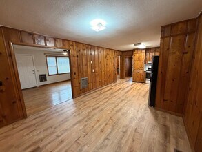 1060 Peeler Hill Rd in Woodbury, TN - Building Photo - Building Photo