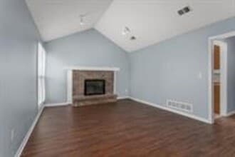 402 NE Independence Ave in Lee's Summit, MO - Building Photo - Building Photo