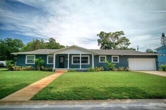 555 54th St N in St. Petersburg, FL - Building Photo - Building Photo