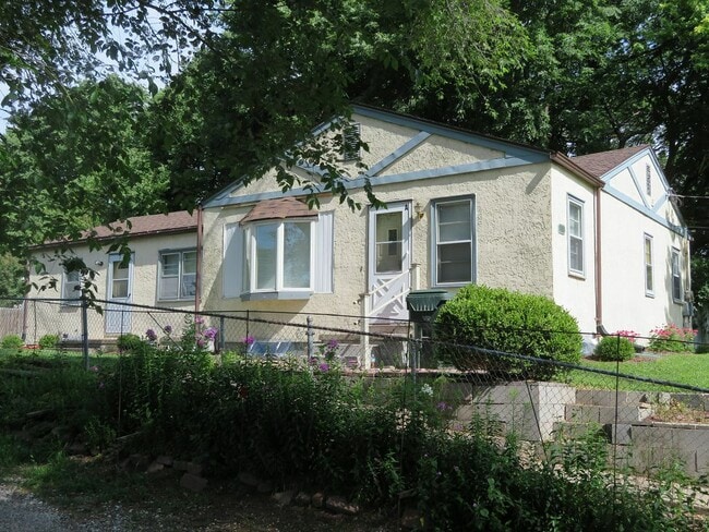 property at 1970 Grand Ave