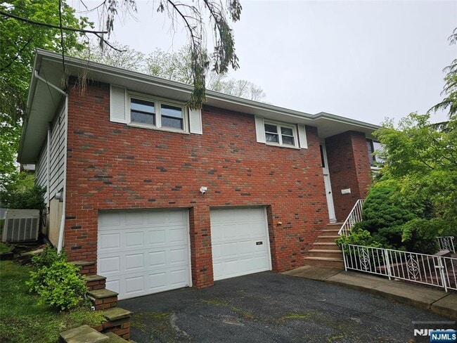 property at 52 Elm St