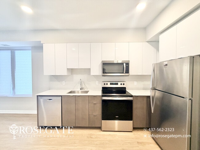 708 Woolwich St in Guelph, ON - Building Photo - Building Photo