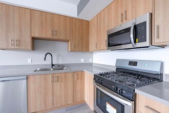 11155 Huston St in Los Angeles, CA - Building Photo - Building Photo