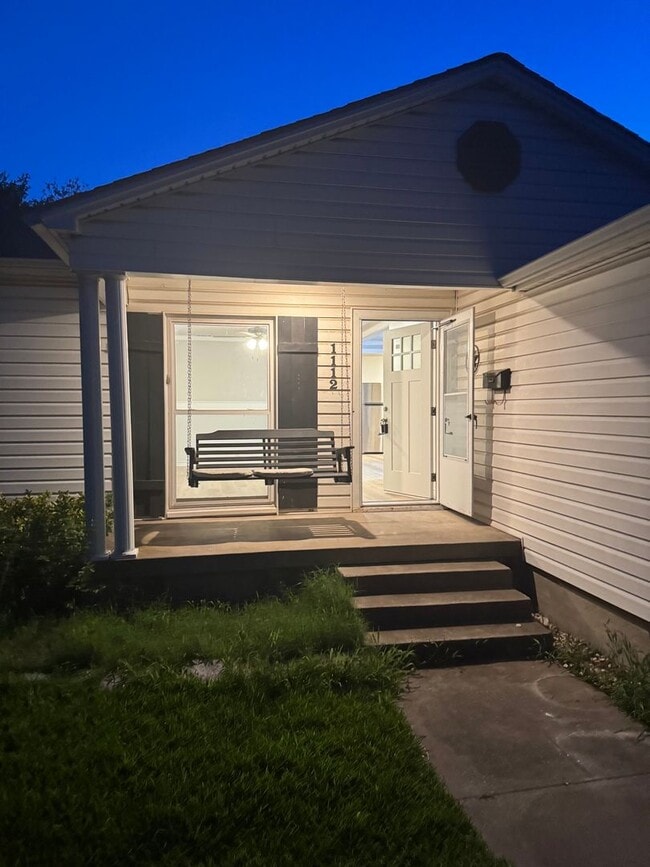 1112 N Lockhart St in Sherman, TX - Building Photo - Building Photo