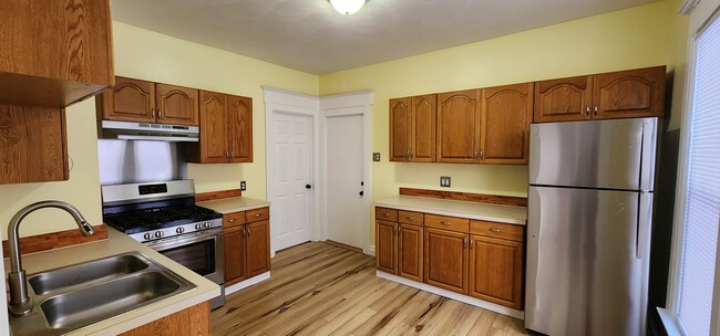 1193 W Onondaga St, Unit 1193 W. Onondaga