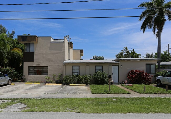 1117 NE 16th Ct in Fort Lauderdale, FL - Building Photo - Building Photo