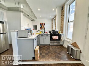 1362 N Bosworth Ave, Unit 1A in Chicago, IL - Foto de edificio - Building Photo