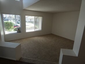 1203 Sandstone Ln in Santa Maria, CA - Building Photo - Building Photo