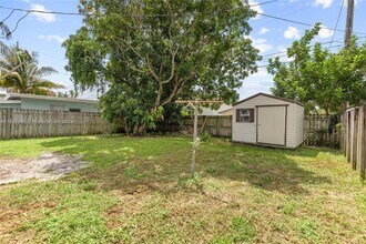 2118 Cleveland St in Hollywood, FL - Building Photo - Building Photo