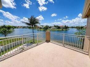 13196 SW 29th St in Miramar, FL - Building Photo - Building Photo