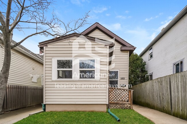 property at 1821 Marquette St