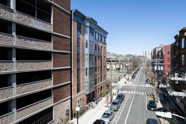 Harrison Flats in Hoboken, NJ - Building Photo - Building Photo