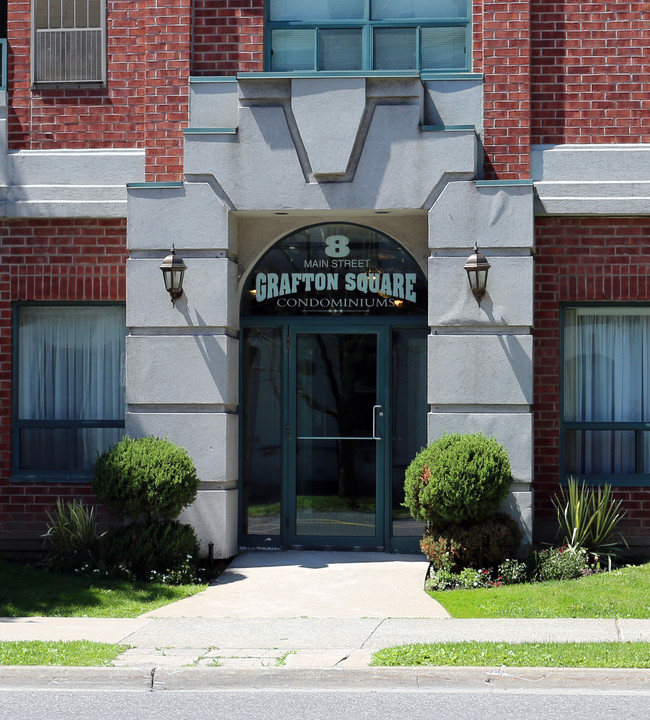 Grafton Square Condominiums in Hamilton, ON - Building Photo - Building Photo