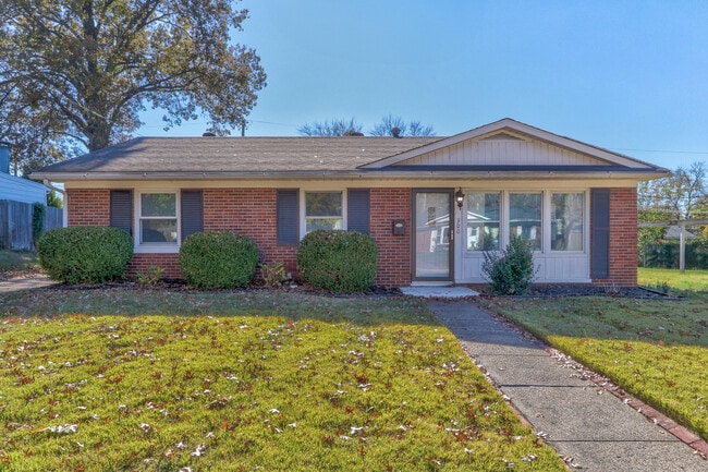 300 North Park Dr in Evansville, IN - Building Photo - Building Photo