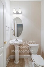 8208 Riggos Way in Summerfield, MD - Building Photo - Building Photo