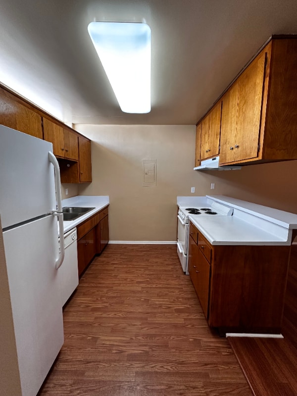 1202 Mayflower Ave in Monrovia, CA - Building Photo - Building Photo