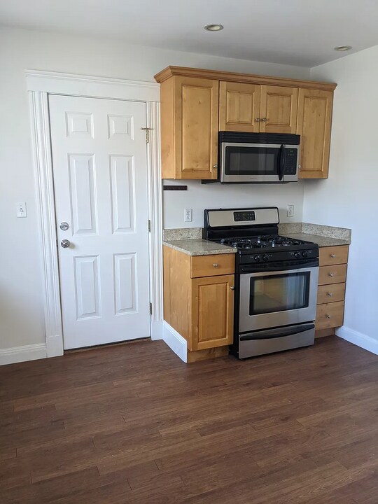 124 Selden St, Unit 3 in Boston, MA - Building Photo