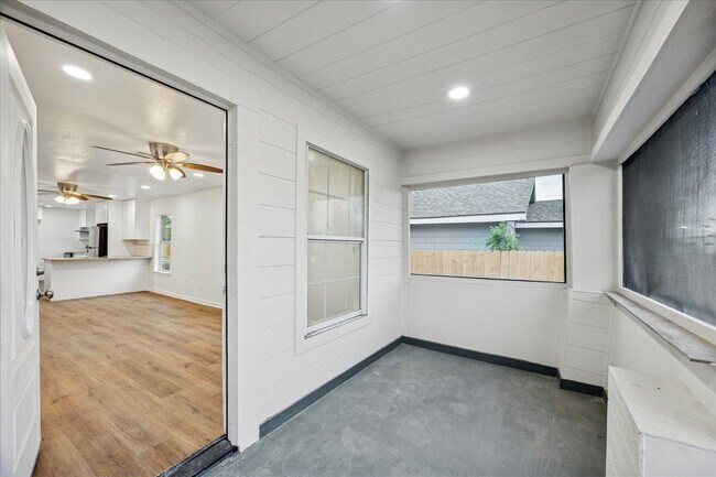 property at 1803 Simpson St