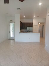 11103 Yellow Poplar Dr in Ft. Myers, FL - Building Photo - Building Photo